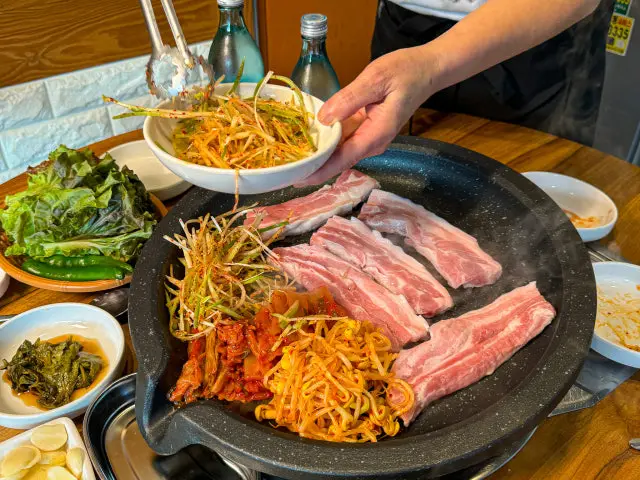 평창돼지집 사진 2