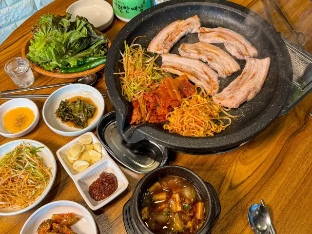 평창돼지집 사진 3