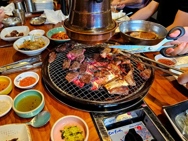 Mapohwarojip Gyesan Branch Lamb BBQ & Lamb Skewers 2