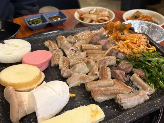 Manhohwangsogopchang Gopchang (Grilled Intestines) 3