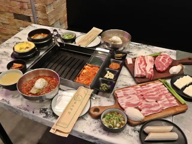 Geumdoyaji Cheongra Branch Samgyeopsal (Pork Belly BBQ) 2