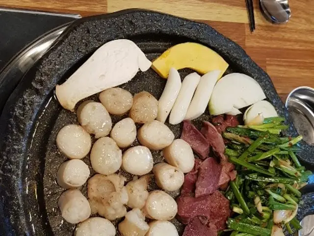 Hwangsodolgopchang Makchang (Grilled Intestines) 2