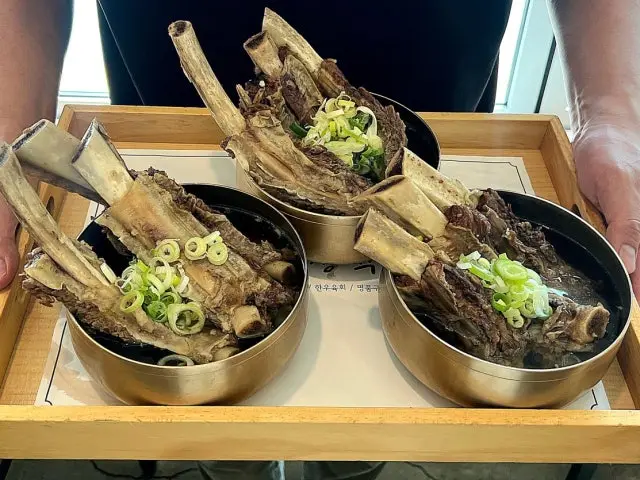 Hyeondaejeongyukjeom Sinbuldang 本店