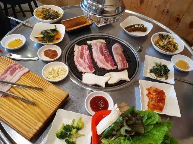 70nyeondaesogeumgui 写真 2