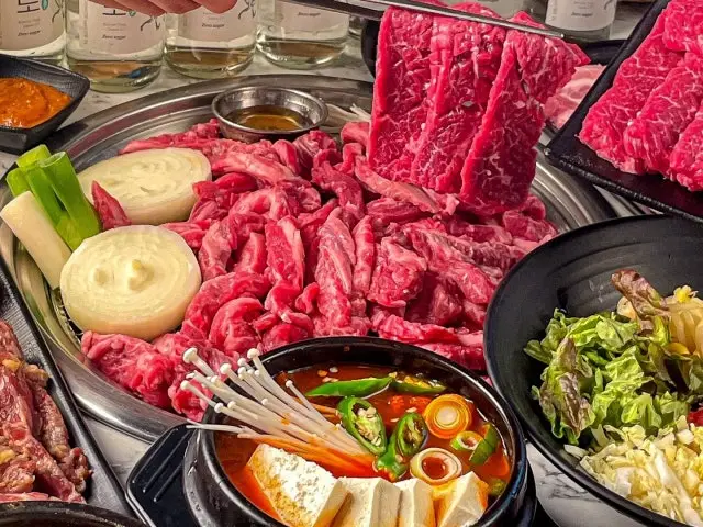 Majeon Sogalbisal Galbi (Korean Short Ribs) 2