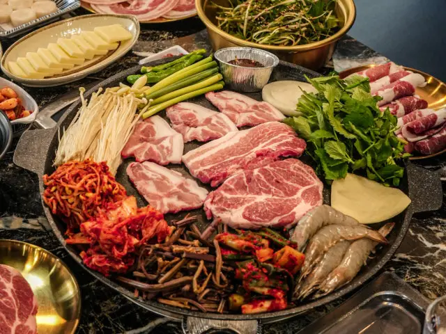 1983yeonghuine Sotttukkeongsamgyeopsal Suyeongmangmi 本店 サムギョプサル 1