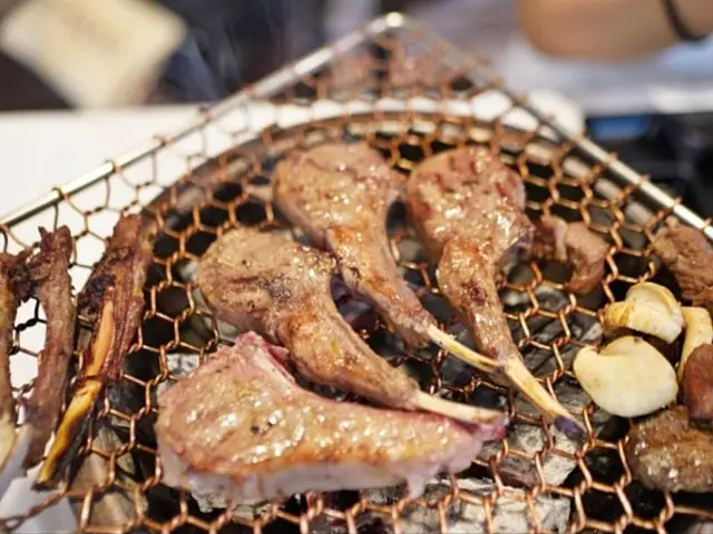 Jeonjuyangga Yanggalbijeonmunjeom Gunsan店 烤羊肉 1