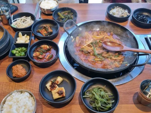 Gichatgilsamgyeopsal Photos 2