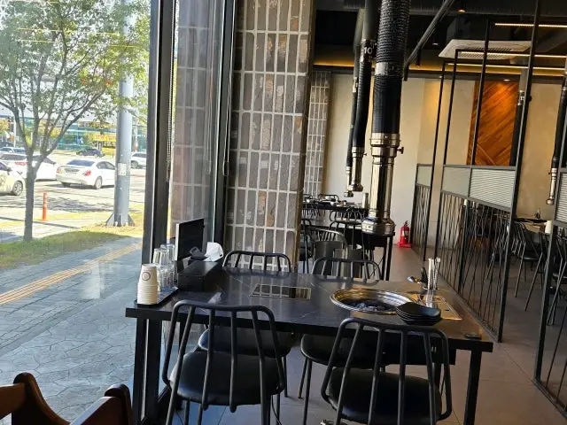 Seongsimgalbi Doan店 家族向け焼肉 3