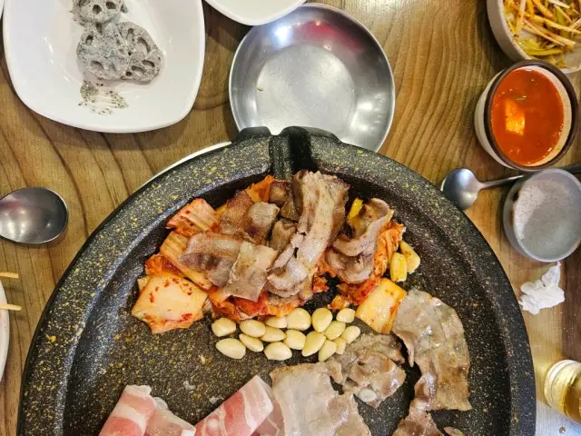 Mapobokdwaeji 五花肉烤肉 2