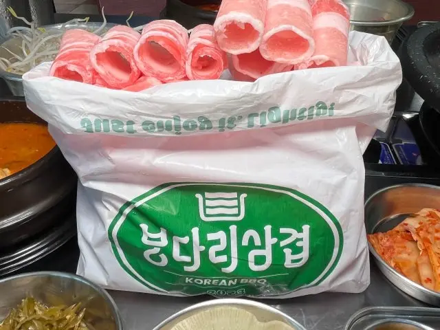 Bongdarisamgyeop Cheongra Main Branch Samgyeopsal (Pork Belly BBQ) 1