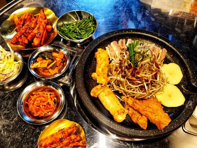 Hwadeokdolgopchang Jamsiljikyeong Branch Daechang (Beef Large Intestine) 2