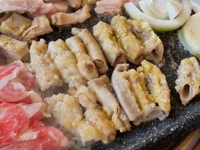 Chilyukgopchang Yeosudolsan Branch Samgyeopsal (Pork Belly BBQ) 3