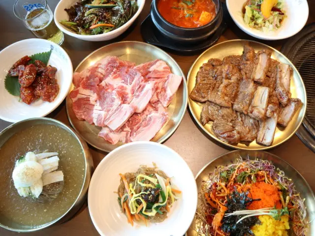 Yuseonggalbi Gwanjeo店 韩式烤排骨 1
