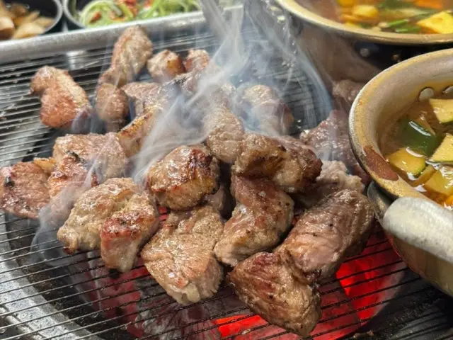 참숯주먹고기 사진 3