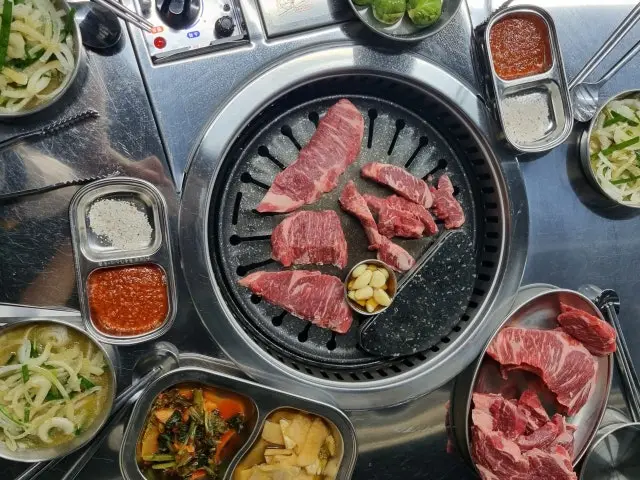 Hongdaejangsogogijip Ajudaejikyeong店 照片 3