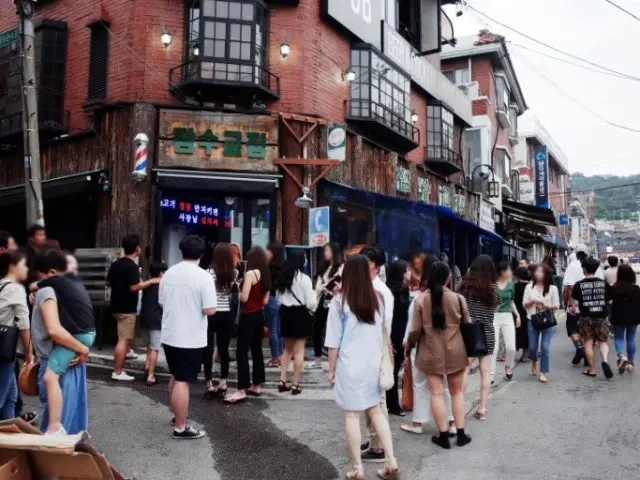 Jamsugyojip Haebangchon Jikyeong店 チャドルバギ(牛バラ薄切り) 1