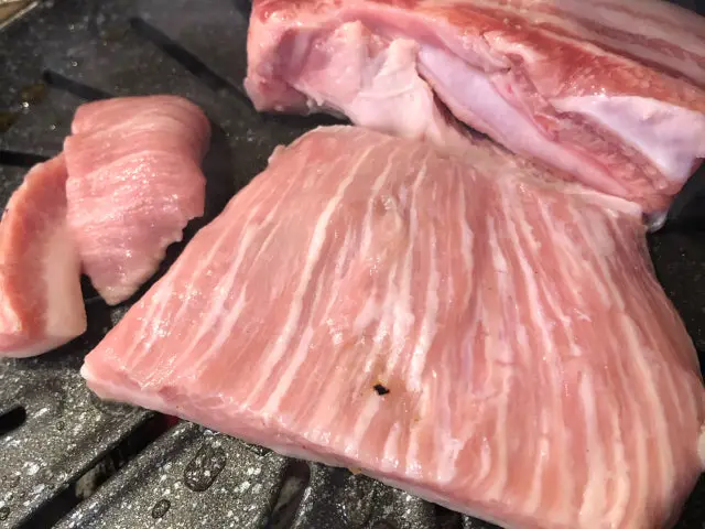Songdoeomeong Black Pork (Heukdwaeji) 2