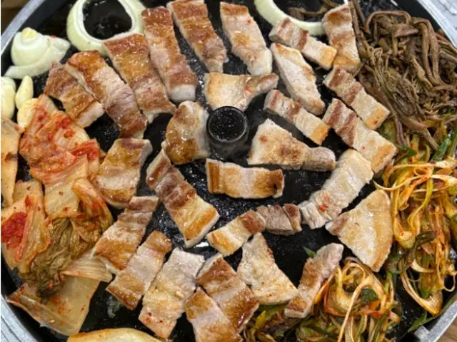 삼겹이네고기집 사진 1