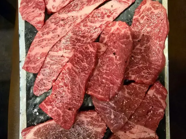 Yongwon Sogogijip Bakgunne Galbi (Korean Short Ribs) 3