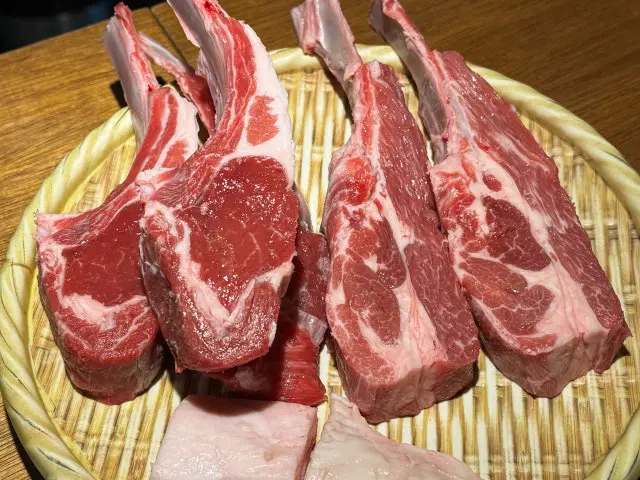 Ililyang Wangsiprinyutaun Branch Lamb BBQ & Lamb Skewers 3