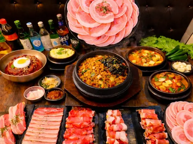 신촌스마일삼겹 데이트 사진 1