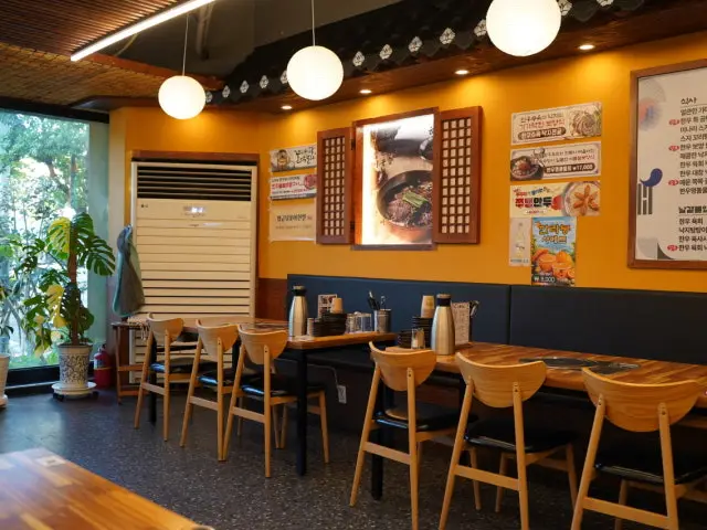 Oryukhoegwan Yeonsan Main Branch Korean BBQ 3