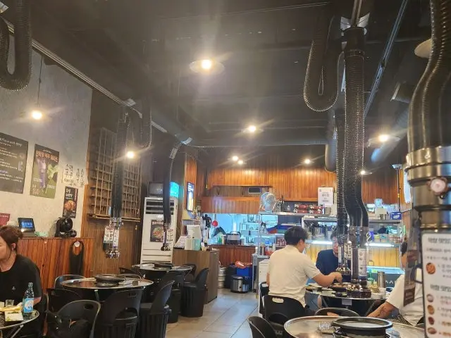 Yeonmakchang Jinhaeyongwon Branch Samgyeopsal (Pork Belly BBQ) 3