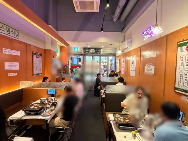 Seudengsikdang Songdotaimseupeiseu店 照片 3