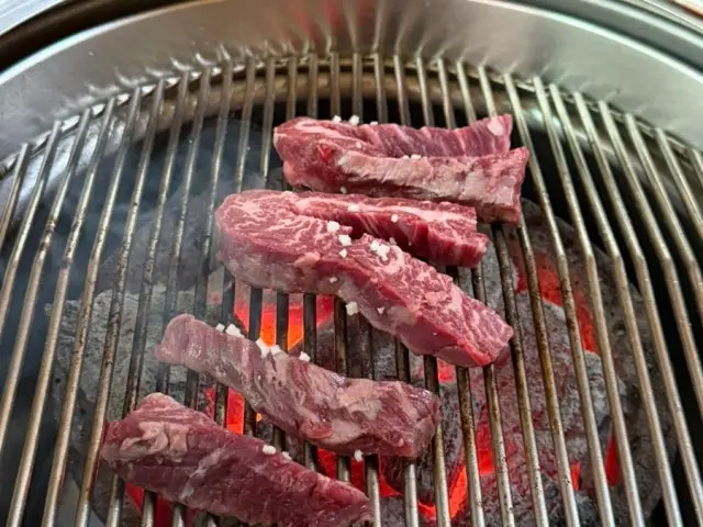 Itaewonsutbulgui Chadolbagi (Beef Brisket) 3