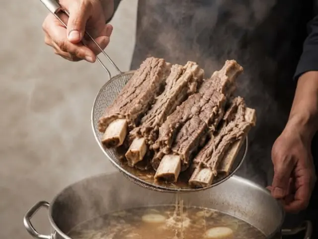 Yeonugalbitang Dujeong Main Branch Galbi (Korean Short Ribs) 1