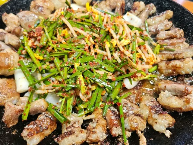 Jangsuhanugopchang Eungam Branch Family Korean BBQ 3