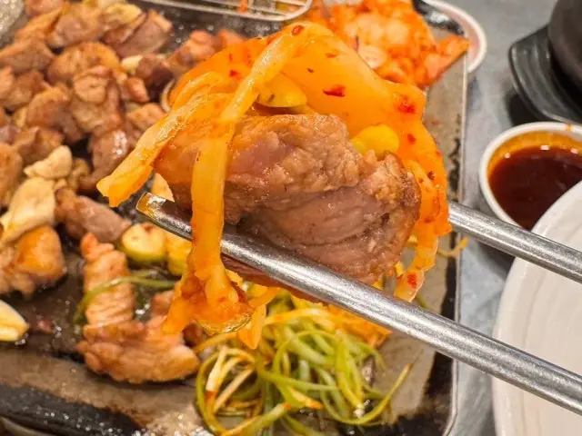 Pyeonghwagimhaedwitgogi Incheoncheongra Branch Cheap Korean BBQ 3