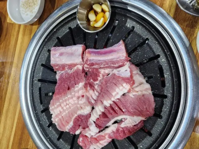Hanudongalbitjip Gopchang (Grilled Intestines) 1