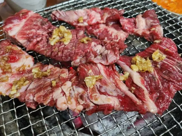 Hahoedongandonggalbi Galbisal (Beef Rib Fingers) 2