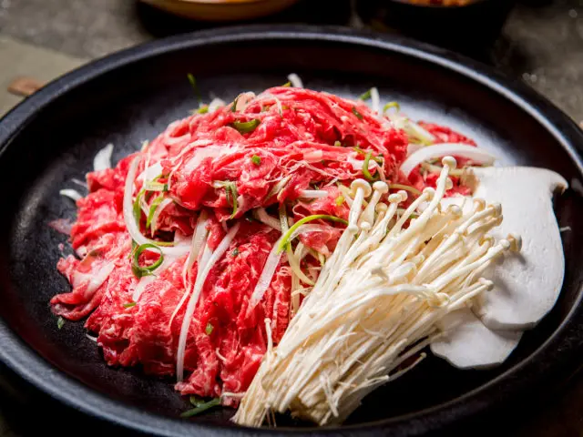 Gyeongseonghanubulgogi Songdokeonbensia 本店 チャドルバギ(牛バラ薄切り) 2