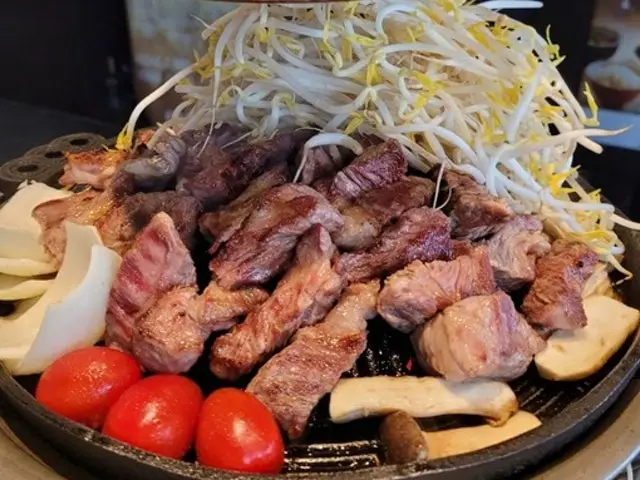 Ramujin Songdodalbitchukjegongwonyeok Branch Solo-Friendly Korean BBQ 2