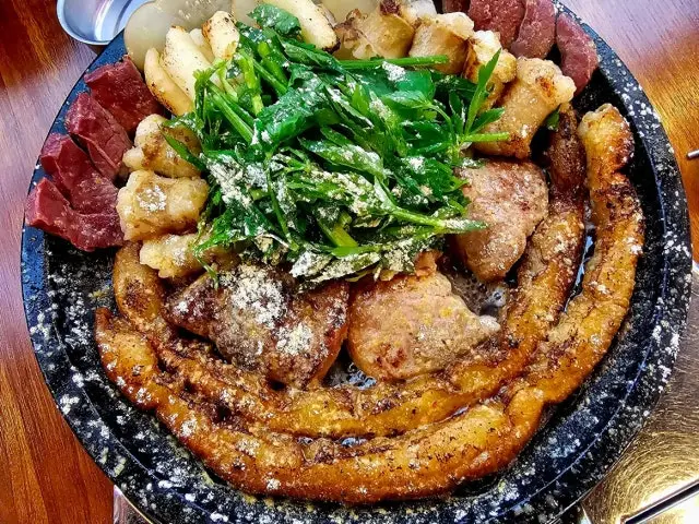 Beuraungopchang Incheonnonhyeon Main Branch Yukhoe (Korean Beef Tartare) 2