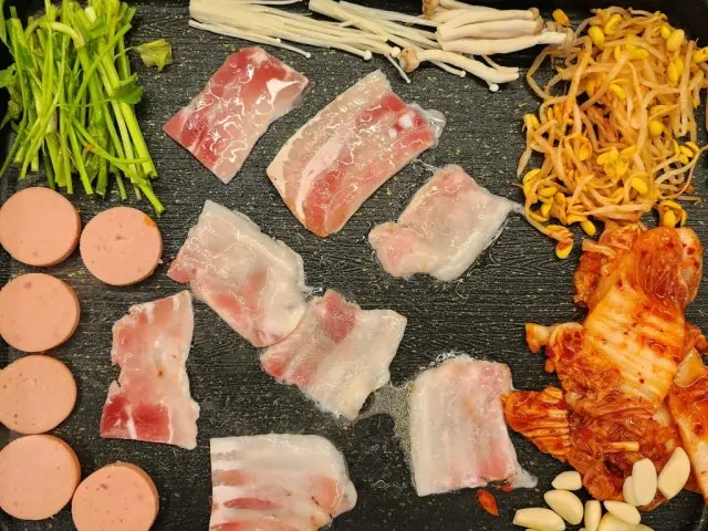 Maeildaepaesamgyeop&daegumakchang Daepae (Thin-Sliced Pork Belly) 3