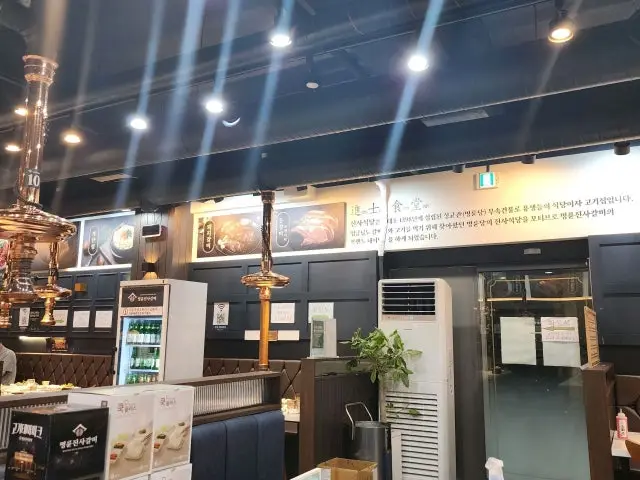 Myeongryunjinsagalbi Incheonjanggi店 一人烤肉 3