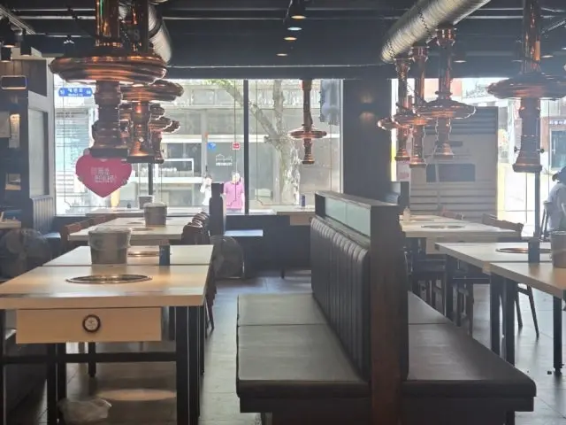 Myeongryunjinsagalbi Busanjaesong Branch Galbi (Korean Short Ribs) 3