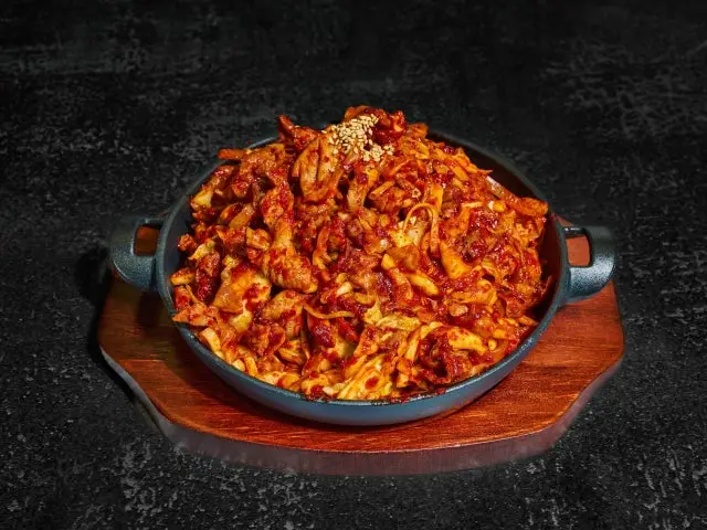 Jeonseoluigopchang Sutbulgopchangbokeum Gwanggyogyeonggidocheong店 烤肉 1