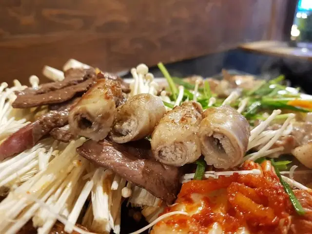 Gopchangsinhwa Beef Gopchang 1