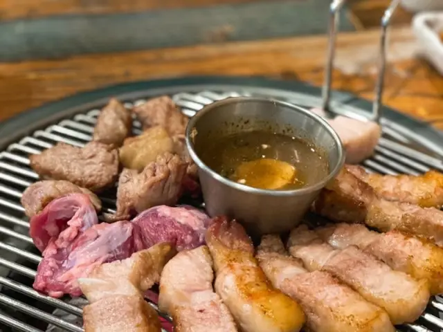 Jejugol 焼肉 1