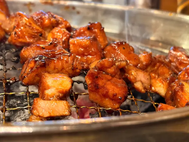 Choemioksutbulgalbimyeongjisinhojeom Samgyeopsal (Pork Belly BBQ) 2