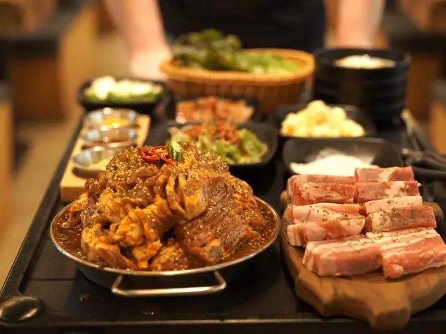 Dodamgalbiseonsaeng Dadae Branch Galbi (Korean Short Ribs) 2