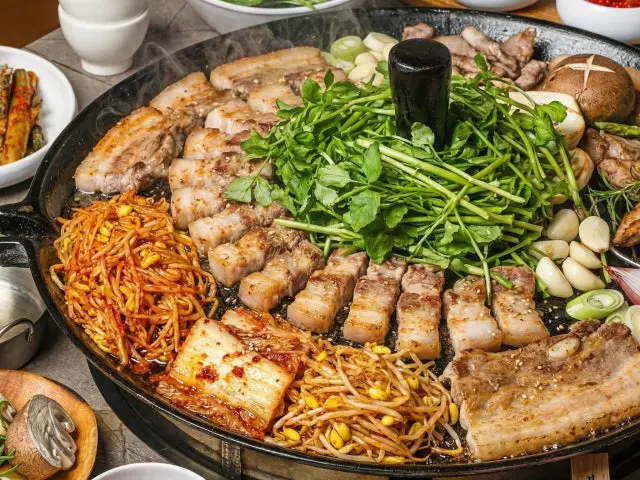 전나도 프리미엄 솥뚜껑구이 건대점 가성비 사진 2