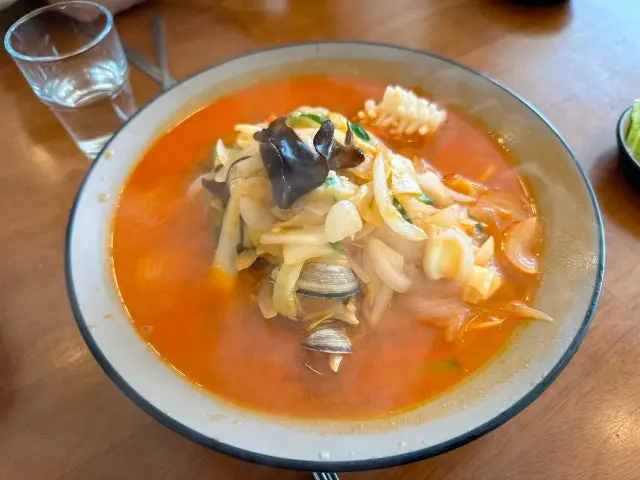 Chamsuteguundalrineundwaeji 写真 2