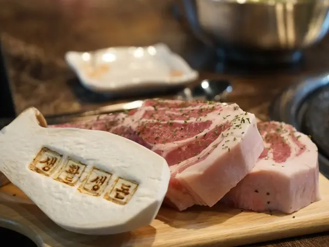 Saenghwalsaengdon Guseo Main Branch Galbi (Korean Short Ribs) 1