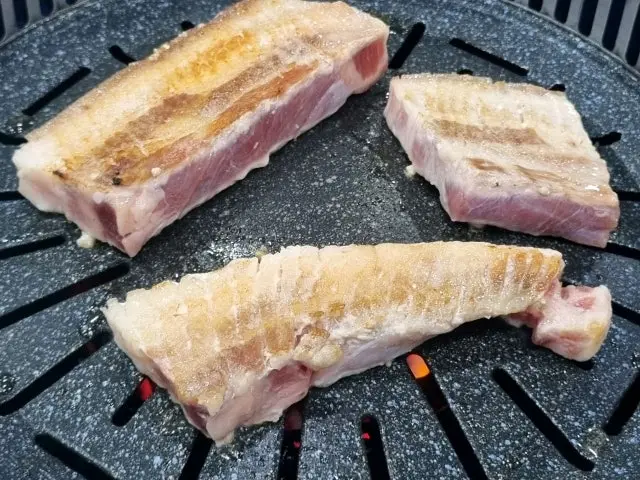 Geumgangwangsaengsamgyeop 聚餐烤肉 1